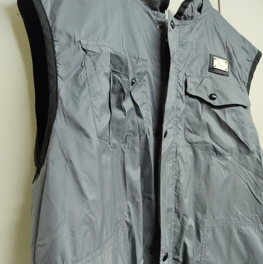 Marc Ecko Hooded Vest Jacket - Picture 2 of 6